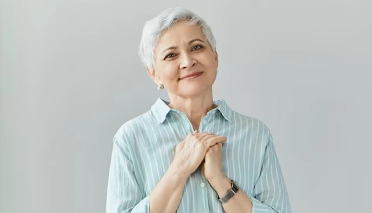 مکمل مخصوص خانم های بالای 50سال